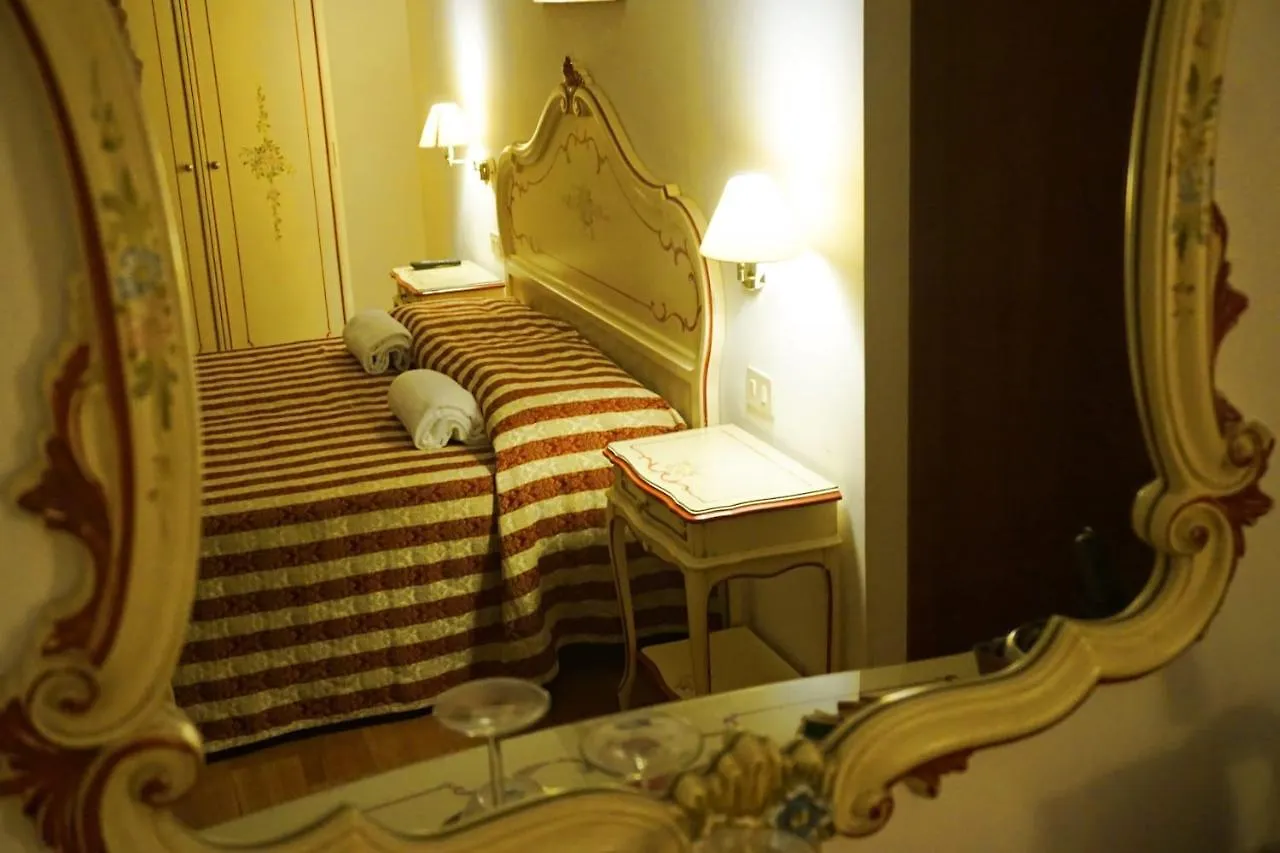 Rialto Experience Hotel Venice 0*,  Italy