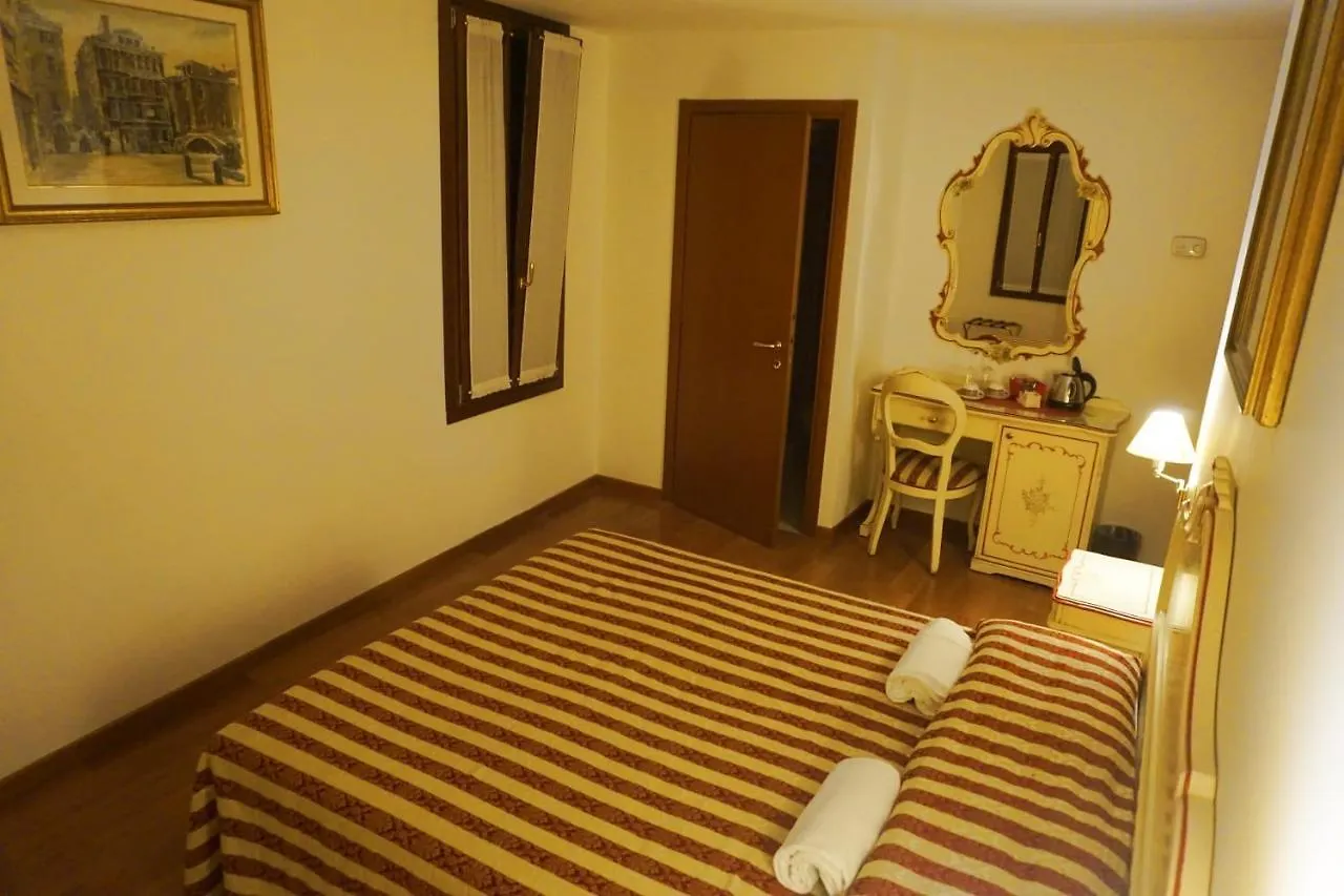 Rialto Experience Hotel Venice Guest house